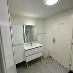 Apartamento Grand T2 Proche Bordeaux Et Arkea Arena, Netflix, Wifi, Nespresso Cenon