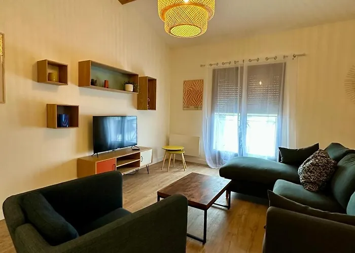 Grand T2 Proche Bordeaux Et Arkea Arena, Netflix, Wifi, Nespresso * Cenon